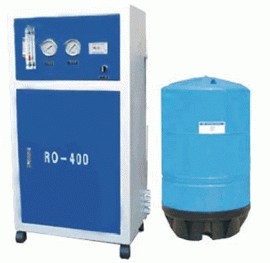 ���B͸��ˮ�C(j��)����(j��)�Vо�Ĺ������c(di��n)�c�ˮ�C(j��)�ą^(q��)�e